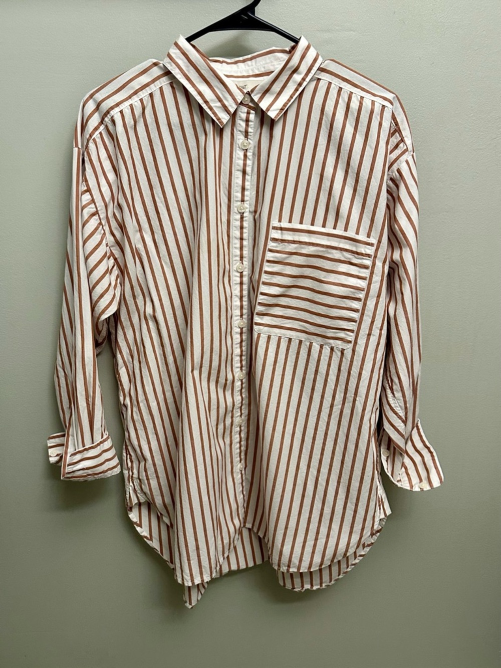 LOFT Striped Poplin Everyday Oversized Pocket Shirt - Picture 4 of 9